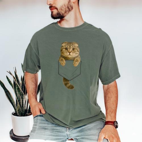 Scottish Fold Cat Pocket Cat Mom Cat Dad Cat Lover Men's Comfort Colors T-Shirt - Father's Day Fun
