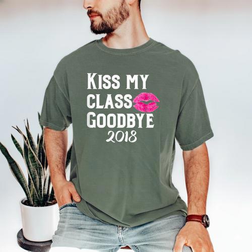 Sen18r Shirt Senior 2018 Graduation Kiss Lips Men's Comfort Colors T-Shirt - Best Gift Smart