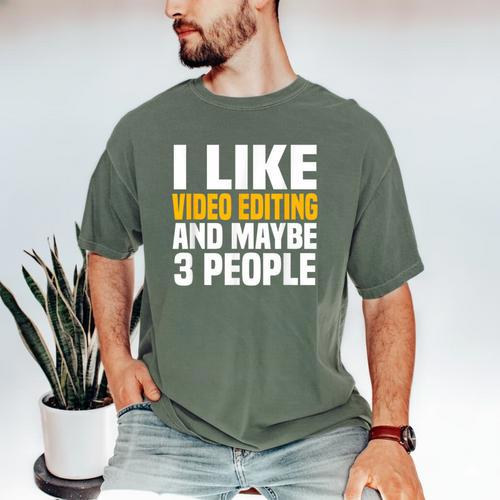 Video Editor Introvert Editing Production Filmmaking Job Men's Comfort Colors T-Shirt - Raresse