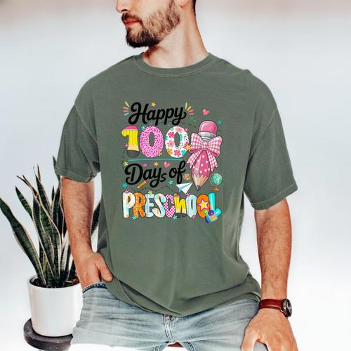 100th Day Of School Teacher Books 100 Days Of Preschool Girl Men's Comfort Colors T-Shirt - Bookorys DE