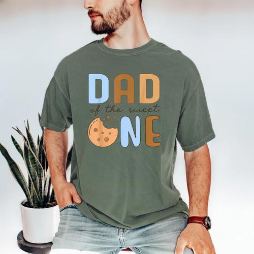 Dad Of The Sweet One Cookies And Milk 1st Birthday Party Men's Comfort Colors T-Shirt - Father's Day Fun