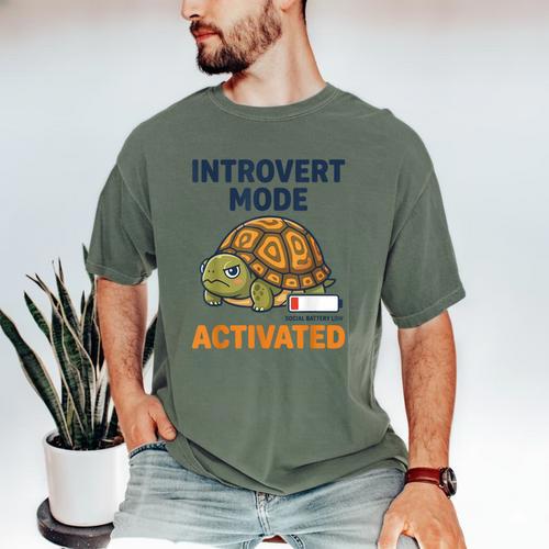 Introvert Mode Activated Low Social Battery Box Turtle Men's Comfort Colors T-Shirt - Raresse