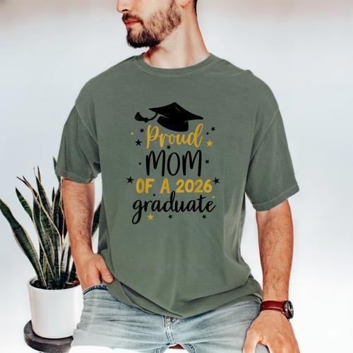 Proud Mom Of A Class Of 2026 Graduate Senior Graduation 2026 Men's Comfort Colors T-Shirt - Best Gift Smart