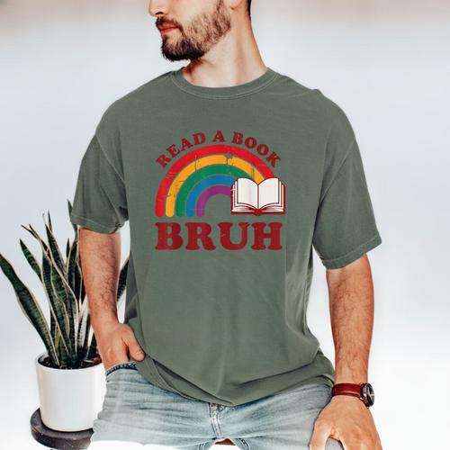 Read A Book Bruh Rainbow Vintage Reading Library Student Men's Comfort Colors T-Shirt - Bookorys AU