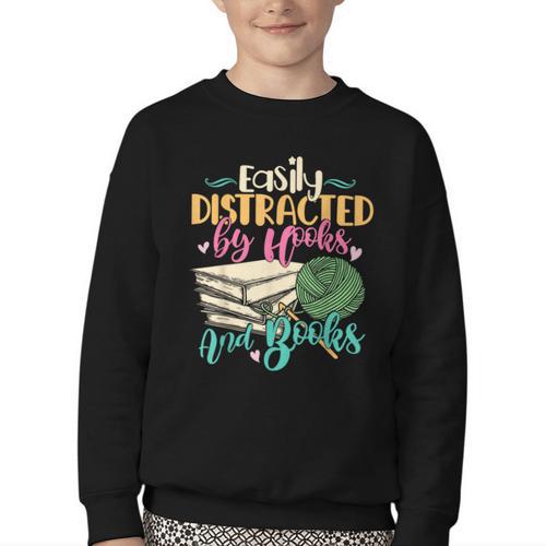 Crochet And Reading Crocheter Bookish Crocheting Book Lover Youth Crewneck Sweatshirt - Bookorys DE