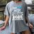 Proud MOM Of A 8th Grade Graduate 2025 Elementary Graduation Women's Comfort Colors T-Shirt Gray