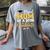 Proud Mom Of A Class Of 2026 Graduate Senior Gold Graduation Women's Comfort Colors T-Shirt Gray