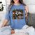 Cosy Sloth In Bookshelf With Plants Women's Comfort Colors T-Shirt Chalky Mint