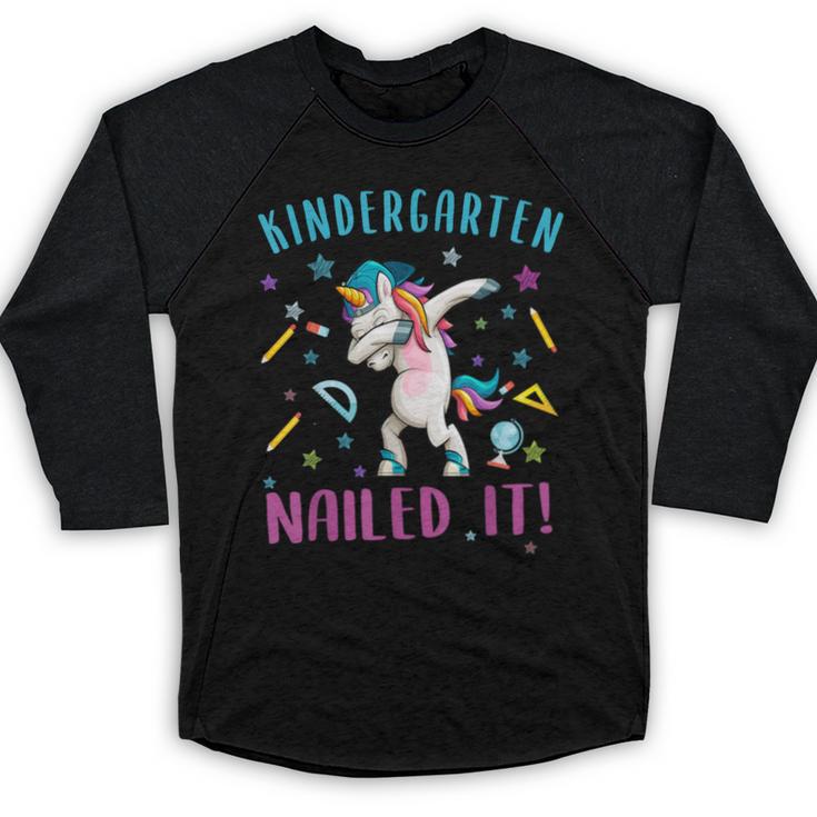 Dabbing Kindergarten Unicorn Graduation Class 2021 Nailed It Baseball Raglan Shirt