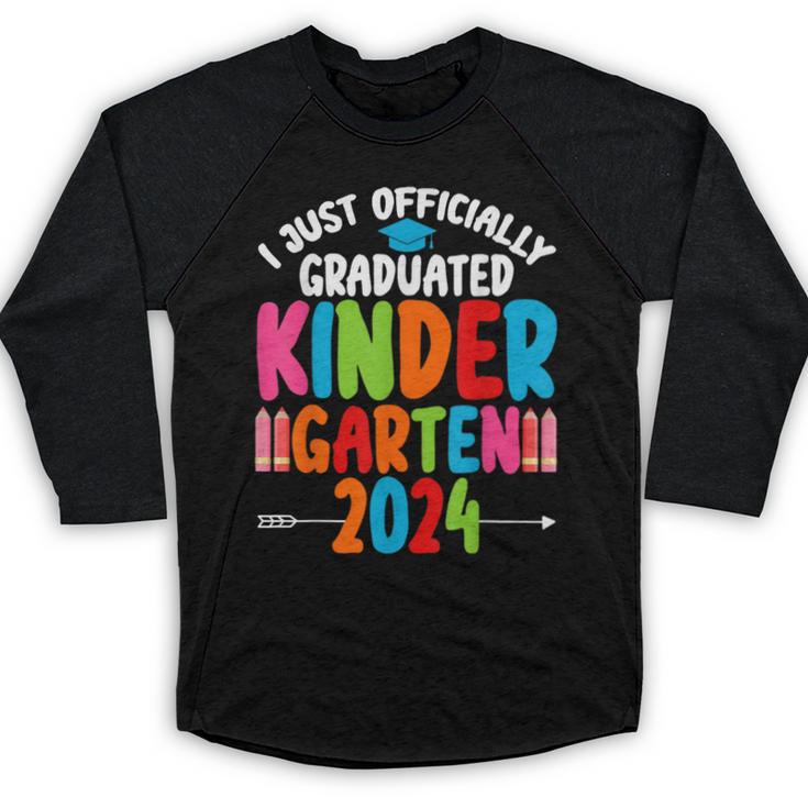 I Officially Graduated Kindergarten Graduation 2024 Baseball Raglan Shirt