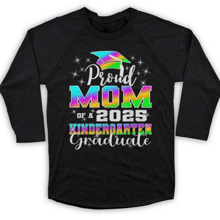Proud Mom Of Kindergarten Graduate 2025 Graduation Mom Baseball Raglan Shirt