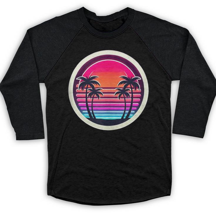 Retro 80s Synthwave Sunset & Palm Trees Retro Nostalgia 80s Baseball Raglan Shirt