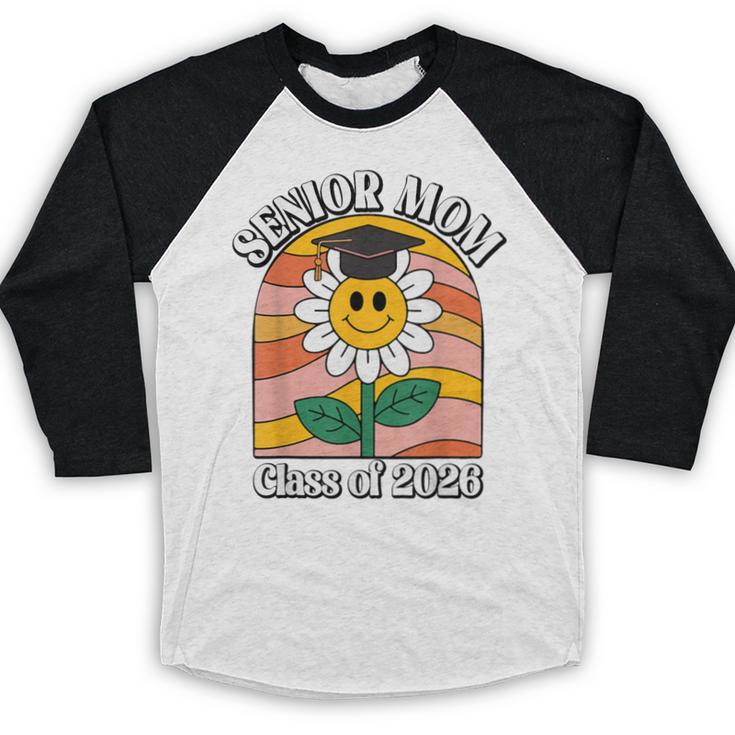 Senior Mom Class Of 2026 Daisy Flower Retro Graduation Baseball Raglan Shirt