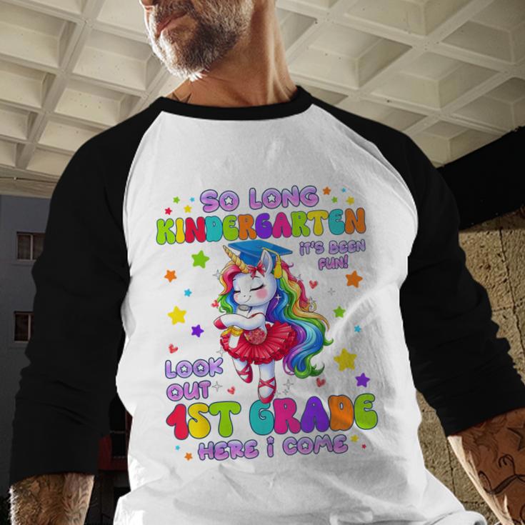 Kindergarten Graduation 2025 Graduate Girls Unicorn 1st Grad Baseball Raglan Shirt