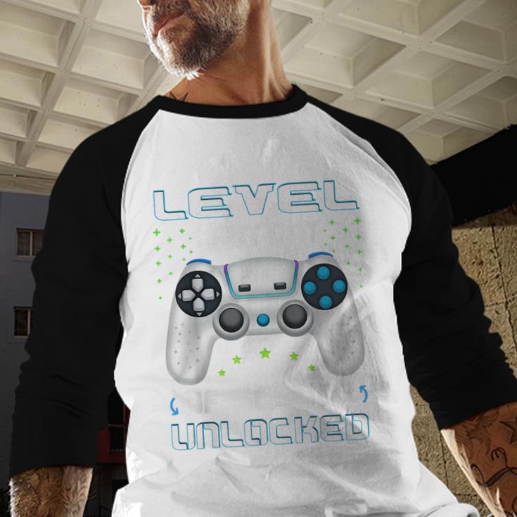 Last Days Of School Graduation Kindergarten Gamer Boys Kids Baseball Raglan Shirt