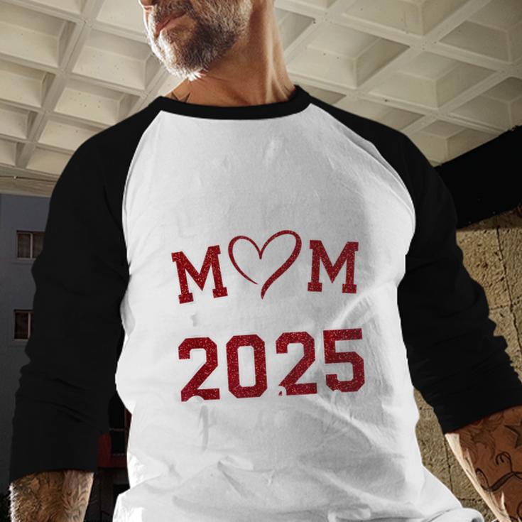 Proud Mom Of 2025 Senior Graduate Matching Family Graduation Baseball Raglan Shirt
