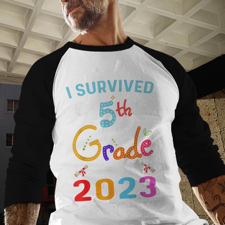 I Survived 5th Grade Graduation Class 2023 Elementary Baseball Raglan Shirt