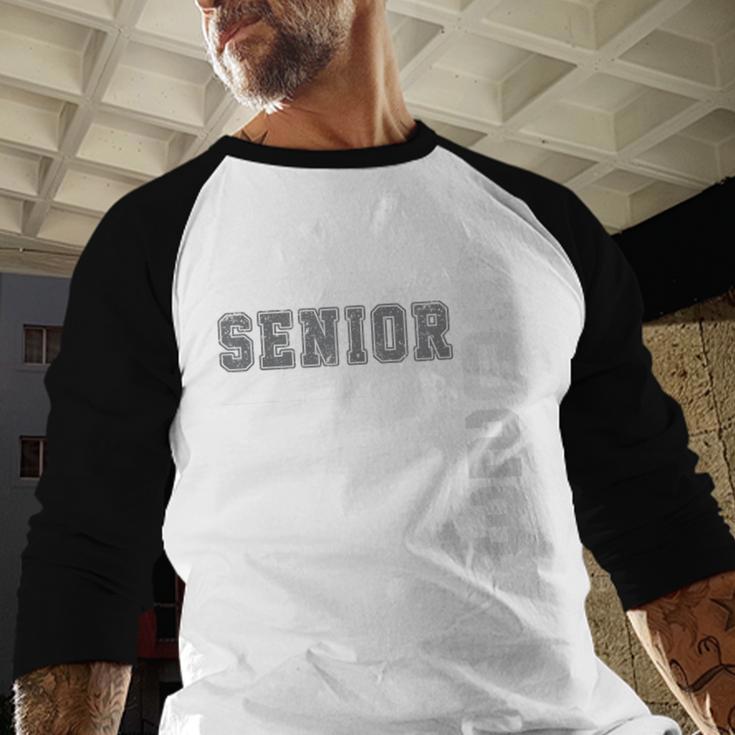 Vintage Senior Class Of 2023 Senior Graduation 2023 Baseball Raglan Shirt