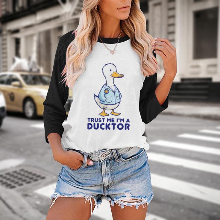 Trust Me I'm a Ducktor Doctor Sayings Graduation Baseball Raglan Shirt