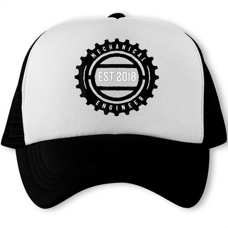 Mechanical Engineers 2018 Tshirt Gears Graduation Tee Trucker Cap