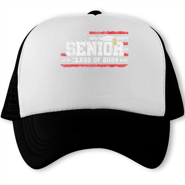 Senior Class 2024 Graduation American Flag Senior 2024 For Women Men Trucker Cap