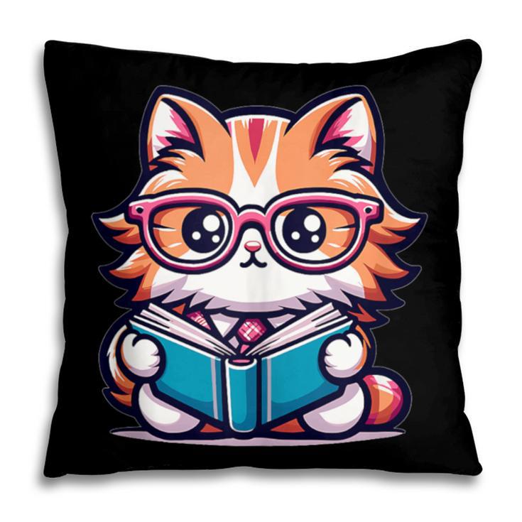 Adorable Book Lover Maine Coon Cat With Reading Glasses Cute Pillowcase
