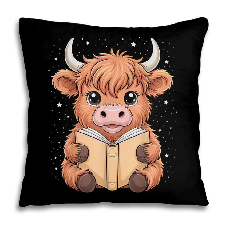 Cute Highland Cow Reading Book Pillowcase Cute Highland Cow Reading Book Pillowcase