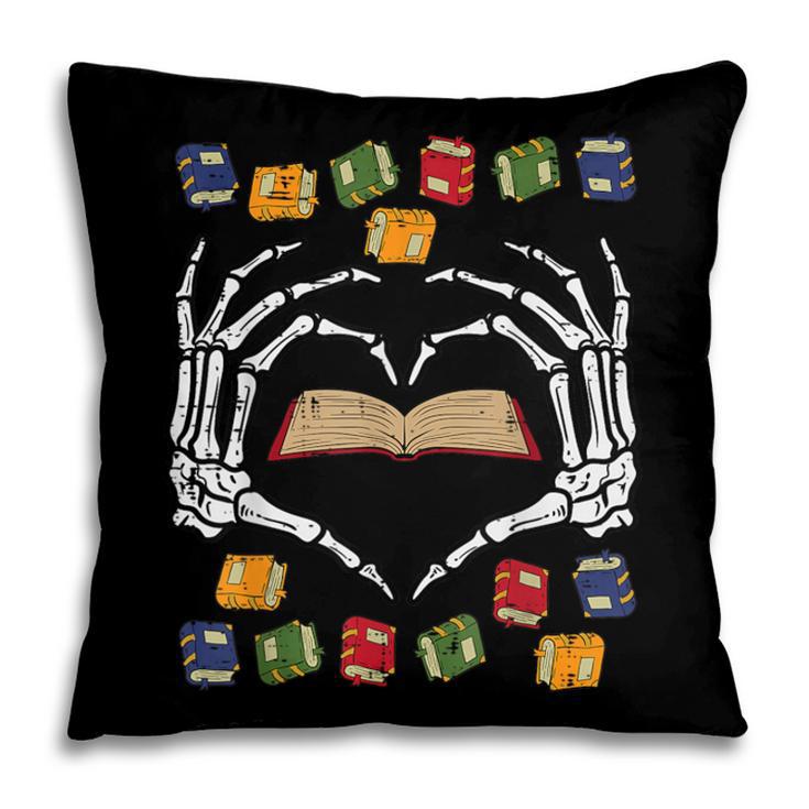 Skeleton Heart Read Reading Book Librarian Halloween Women Pillowcase