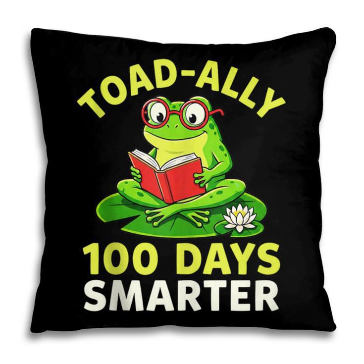 Toad-Ally 100 Days Smarter Frog Reading Book 100 School Day Pillowcase