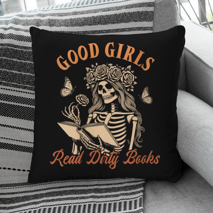 Smut Reader Spicy Romance Good A Girls Read Dirty Books Pillowcase