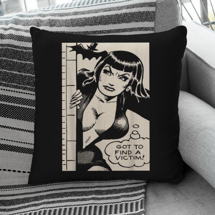 Vintage Vampire Bat Vampire Pin Up Girl Horror Comic Book Pillowcase