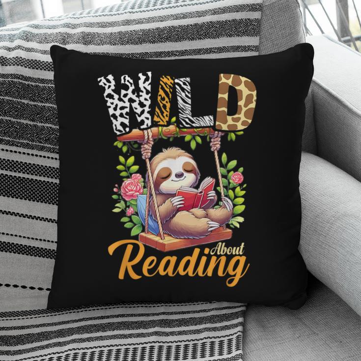 Wild About Reading Books Reader Lover Funny Teacher Animals For Men Women Kids Pillowcase