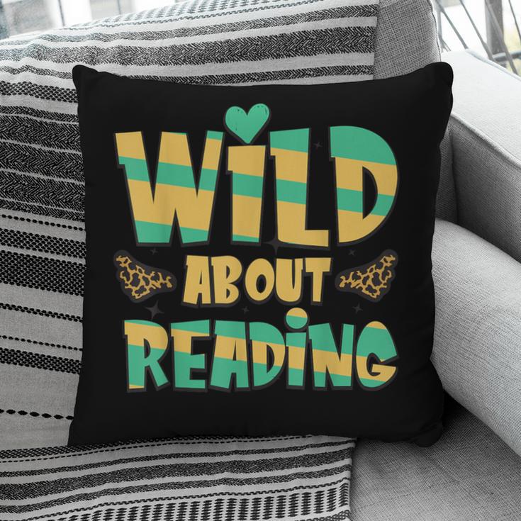 WILD ABOUT READING I Love Books Bookworm Library Day Pillowcase
