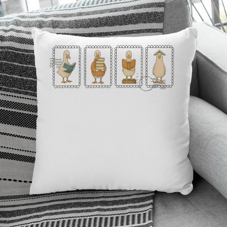 Just A Bookish Goose Reader SillyGoose Book Lover Outfit Pillowcase