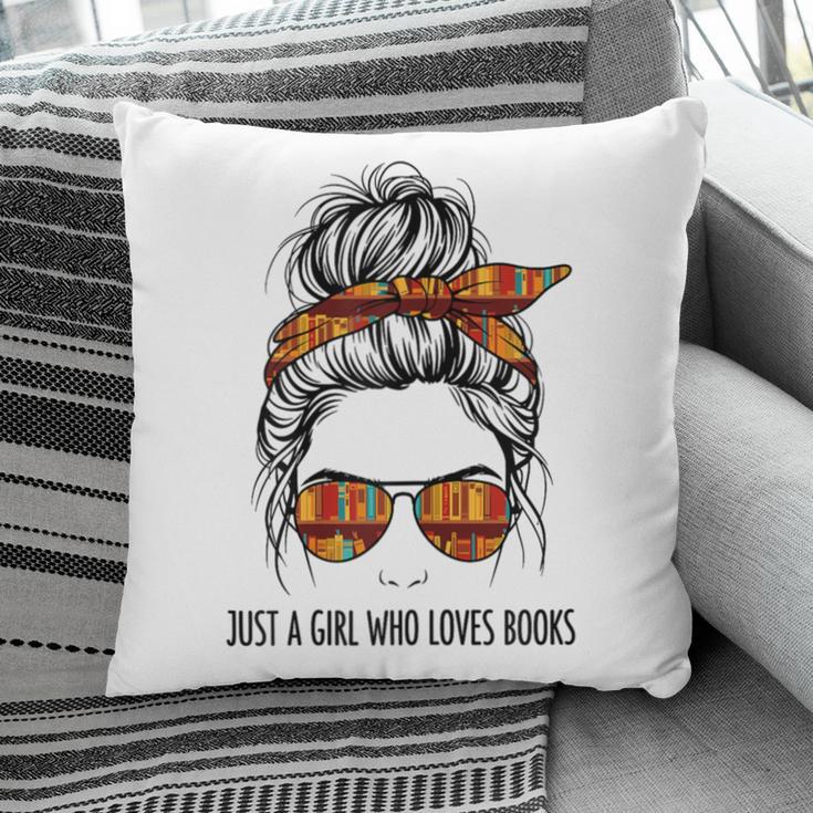 Just a Girl Who Loves Books Pajamas Shirt Reading Book Lover Pillowcase