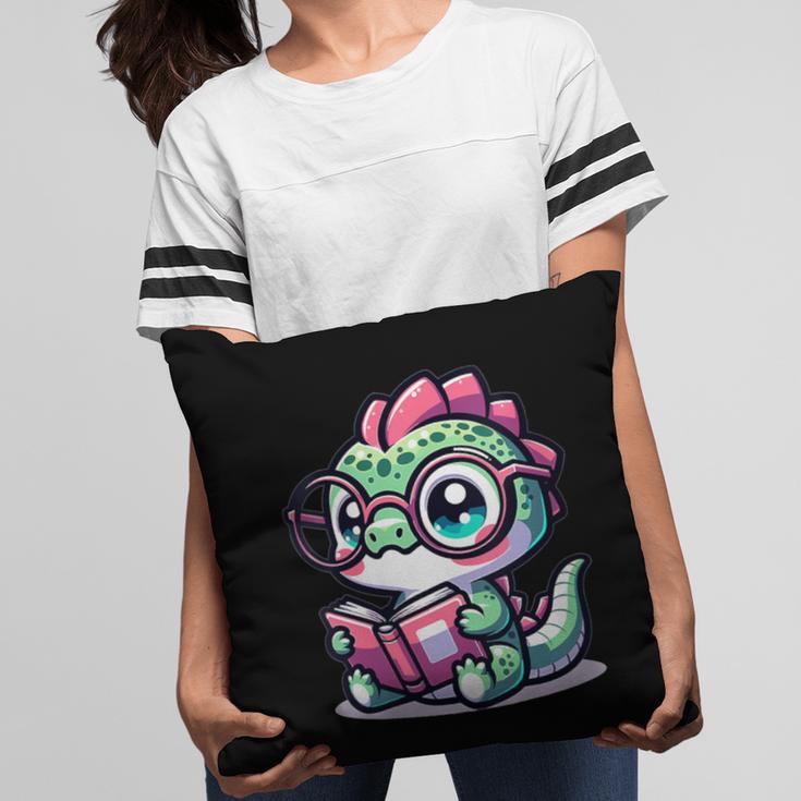 Adorable Book Lover Basilisk With Reading Glasses Cute Pillowcase