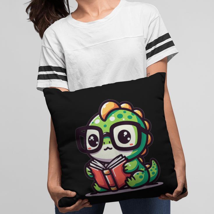 Adorable Book Lover Iguana With Reading Glasses Cute Pillowcase
