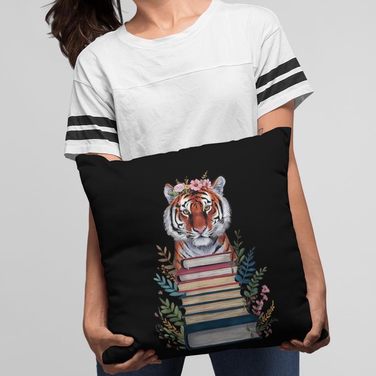 Cute Tiger With Book Floral Bookworm Librarian Book Lover Pillowcase