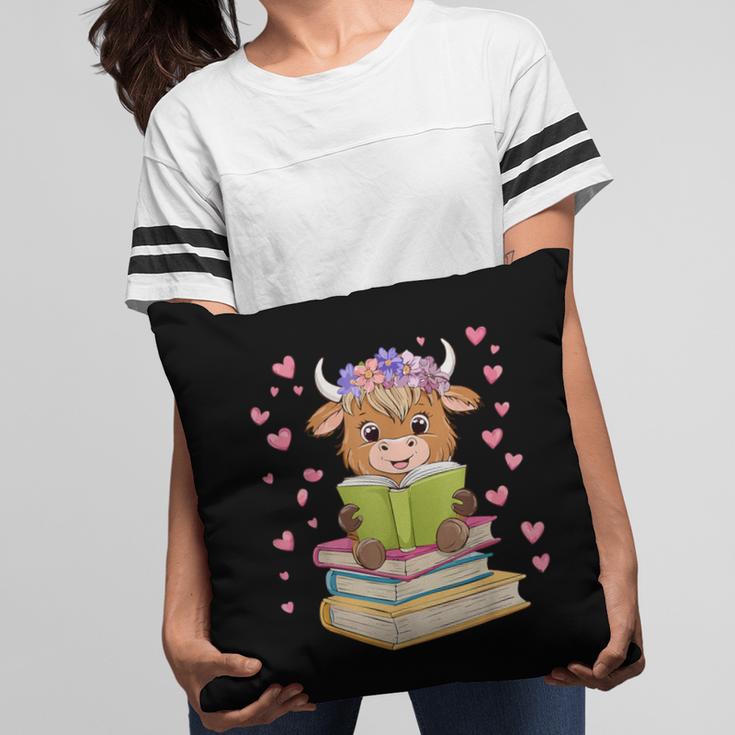 Highland Cow Reading Book Floral Bookworm Pillowcase