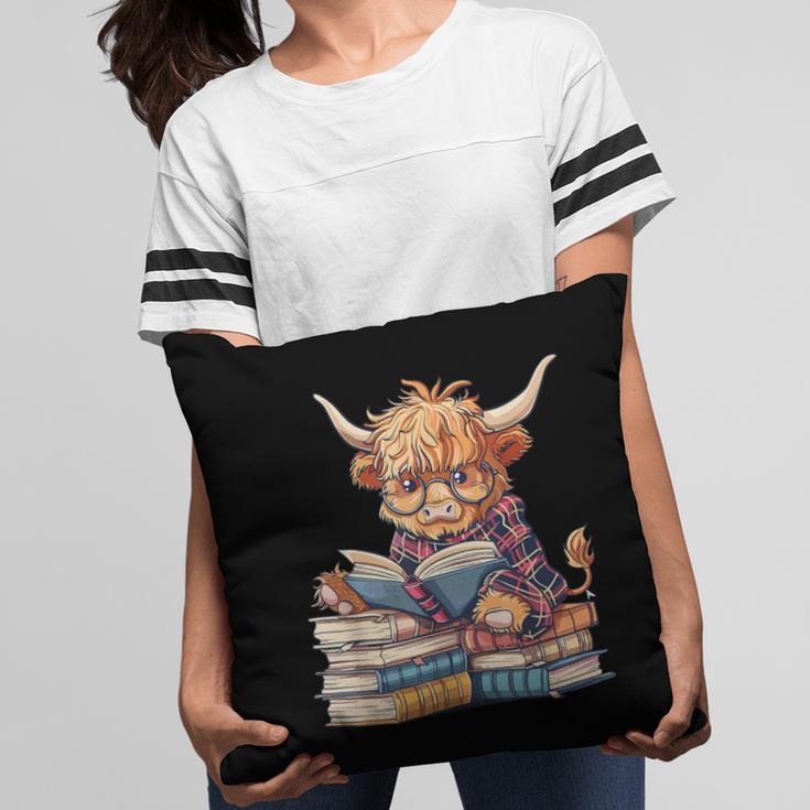 Highland Cow Reading Book Librarian Library Pillowcase