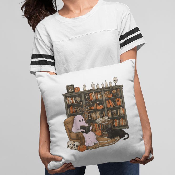 Ghost Reading Book Cat Lover Halloween Reading Enthusiast Pillowcase