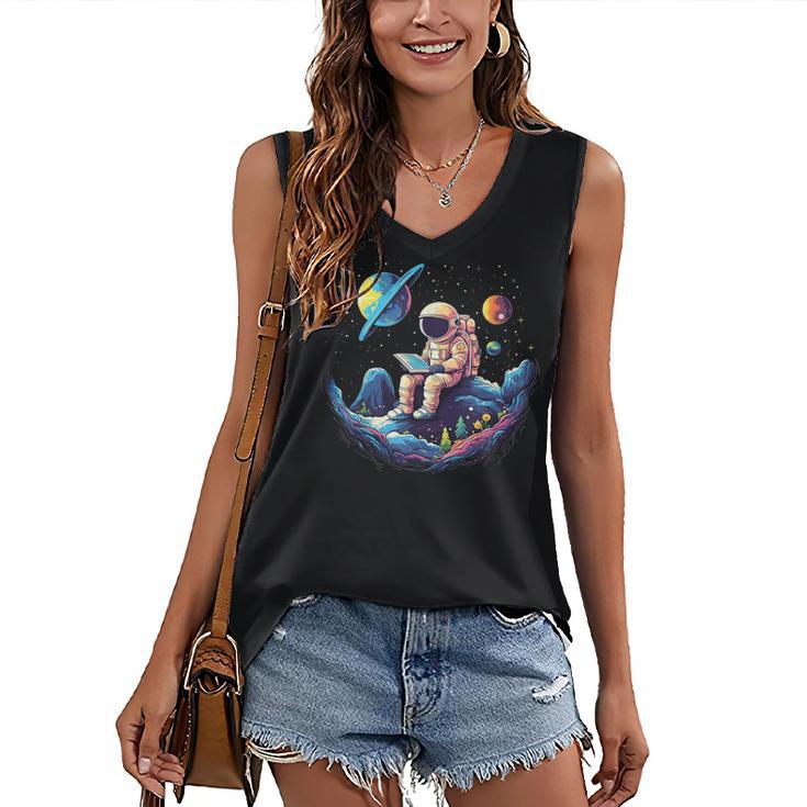 Astronaut Reading Book In Space Books Lover Bookworm Women's V-Neck Tank Top