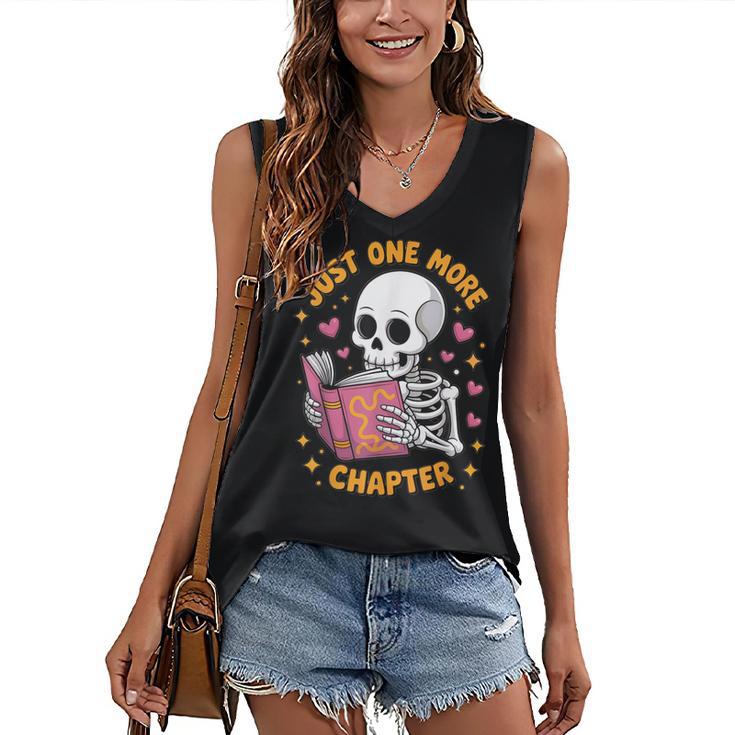 Read Books Lover Bookworm Cute Reading Just One More Chapter Women's V-Neck Tank Top
