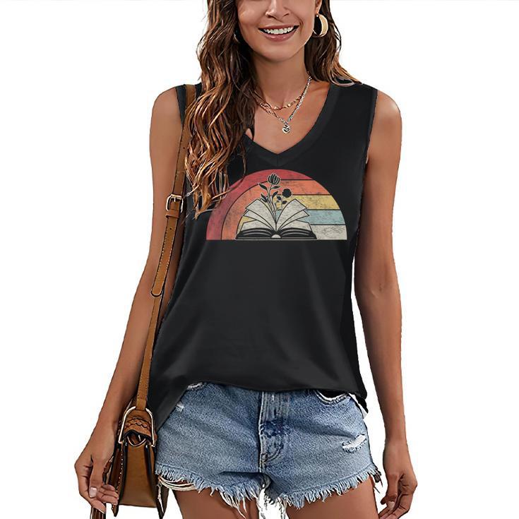 Retro Vintage Wildflowers Book Shirt Book Lover Women's V-Neck Tank Top