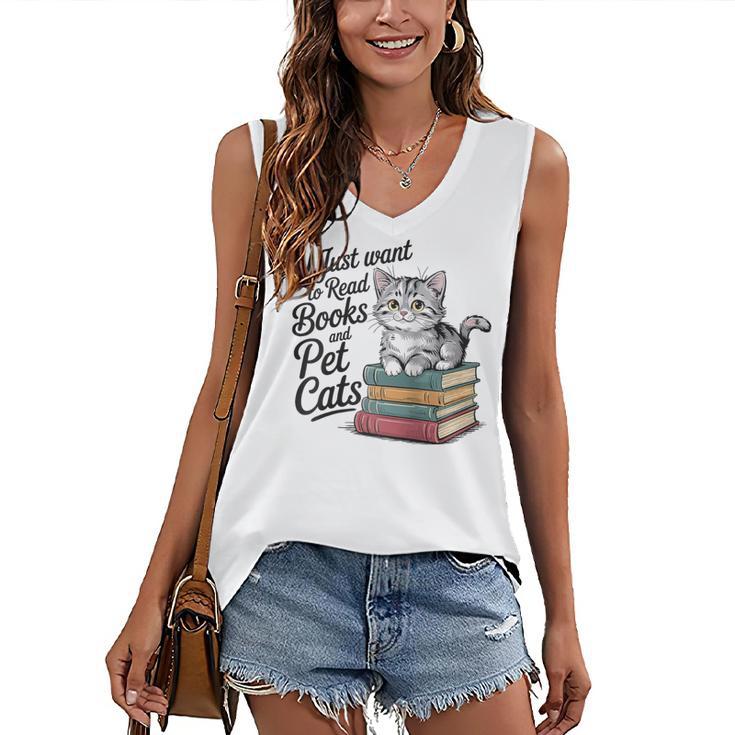 Vintage I Just Want To Read Books And Pet Cats Cat Raglan Baseball Tee Women's V-Neck Tank Top