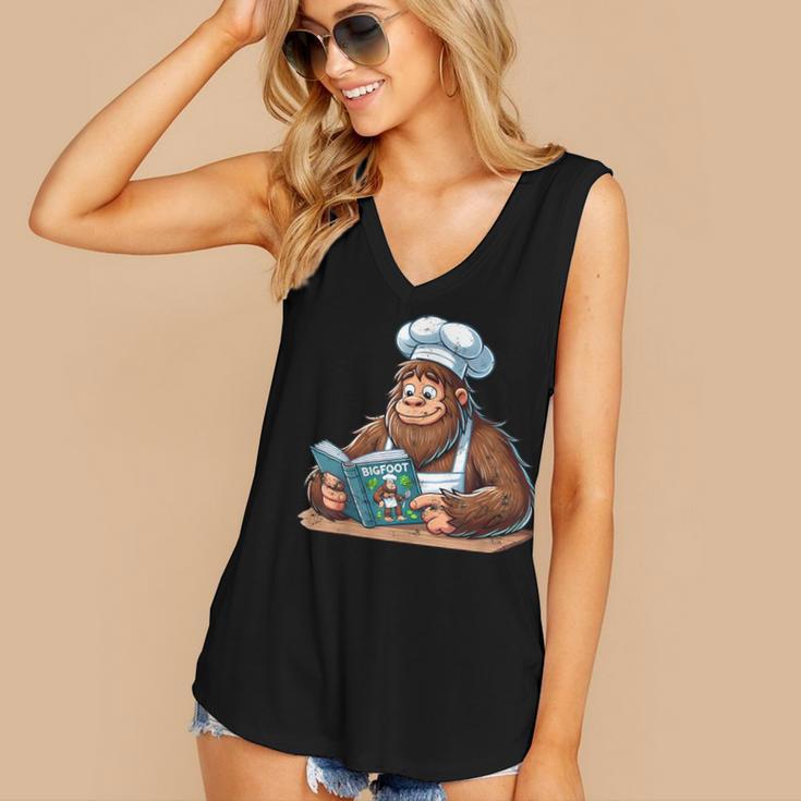 Bigfoot Reading a Cookbook Women's V-Neck Tank Top