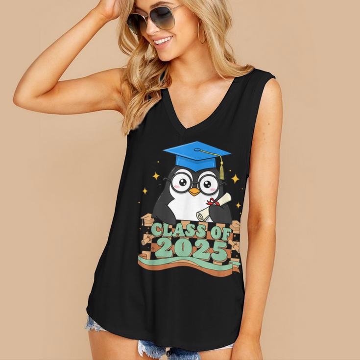 Graduate Penguin Class Of 2025 Kids Graduation Women's V-Neck Tank Top