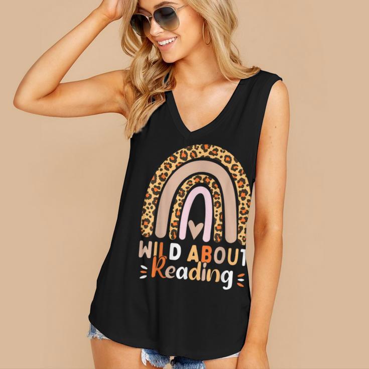 Leopard Teacher Wild About Reading Books Reader Librarian Women's V-Neck Tank Top
