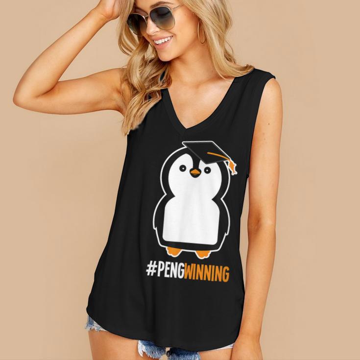 Penguin Graduation For Grads Hashtag Pengwinning Women's V-Neck Tank Top