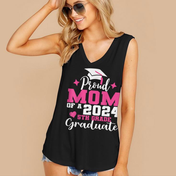 Proud Mom Of 2024 5th Grade Graduate Mother Graduation Women's V-Neck Tank Top